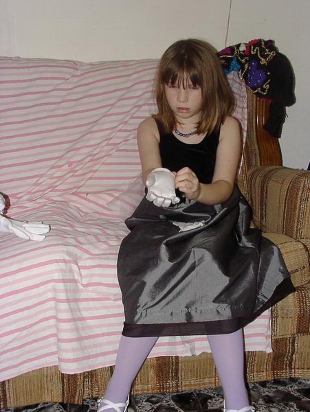 kelly20010002.JPG